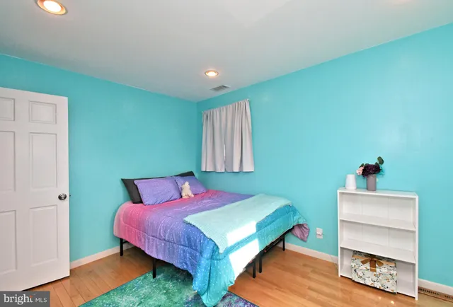 $570,000 | 2360 North Parkview Drive, Norristown, PA 19403