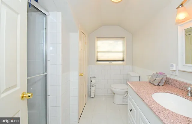 $570,000 | 2360 North Parkview Drive, Norristown, PA 19403