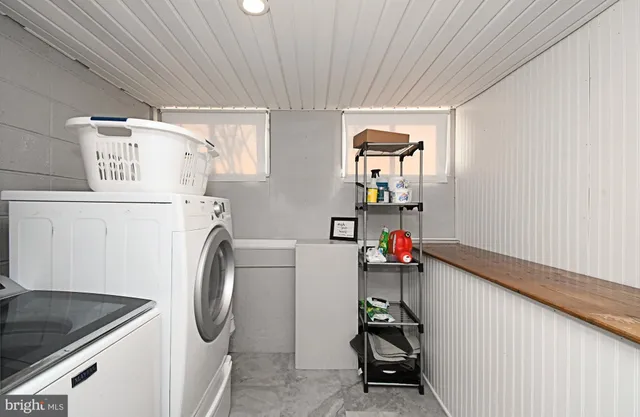 $570,000 | 2360 North Parkview Drive, Norristown, PA 19403