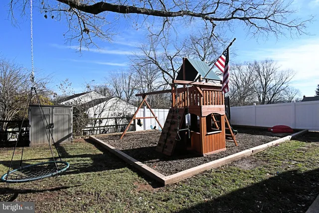 $570,000 | 2360 North Parkview Drive, Norristown, PA 19403