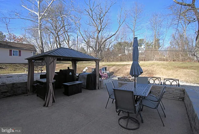 $570,000 | 2360 North Parkview Drive, Norristown, PA 19403