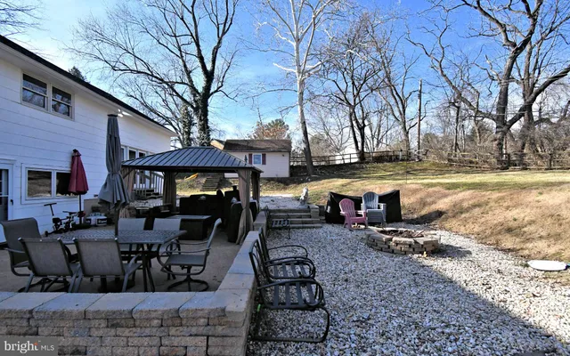 $570,000 | 2360 North Parkview Drive, Norristown, PA 19403