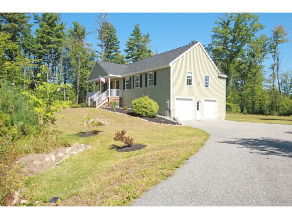 51 Phillips Road Sandown, NH 03873 - Photo 1 of 28 Gallery Image 1