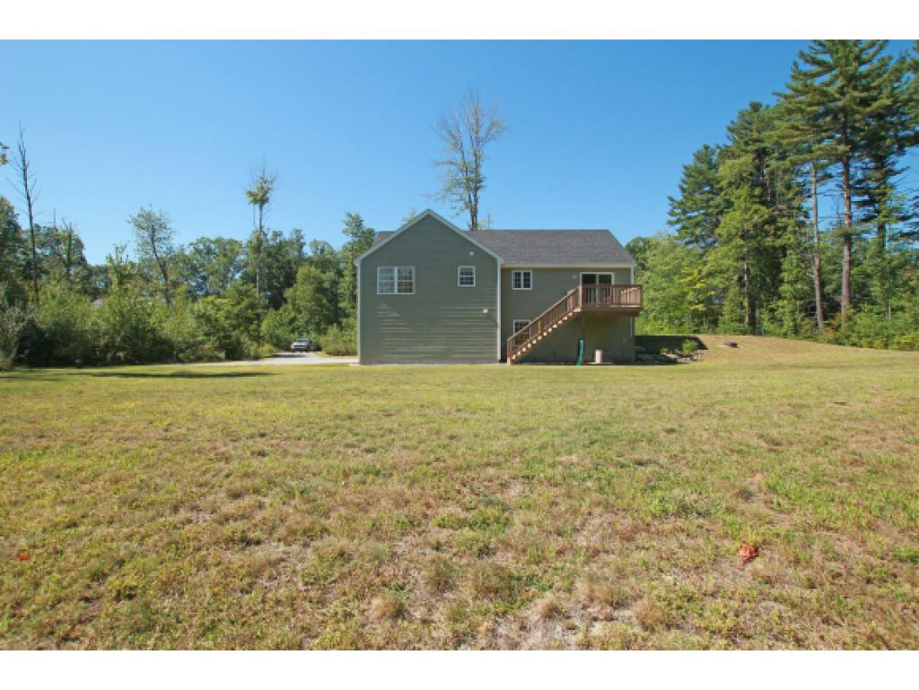 51 Phillips Road Sandown, NH 03873 - Photo 4 of 28 Gallery Image 4