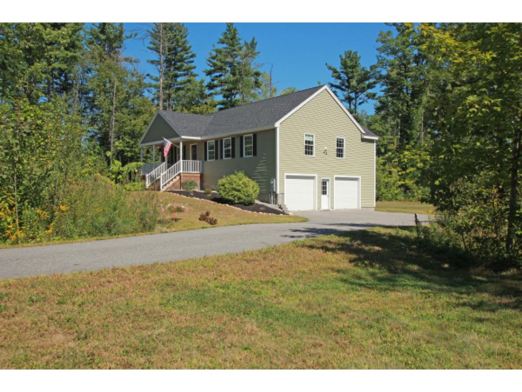 51 Phillips Road Sandown, NH 03873 - Photo 8 of 28 Gallery Image 8