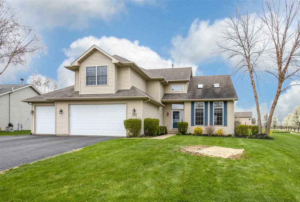203 Taylor Ridge Belvidere, IL 61008 - Photo 1 of 31 Gallery Image 1