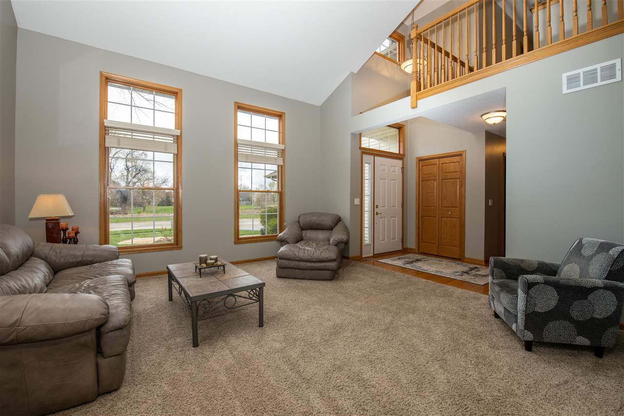 203 Taylor Ridge Belvidere, IL 61008 - Photo 5 of 31 Gallery Image 5