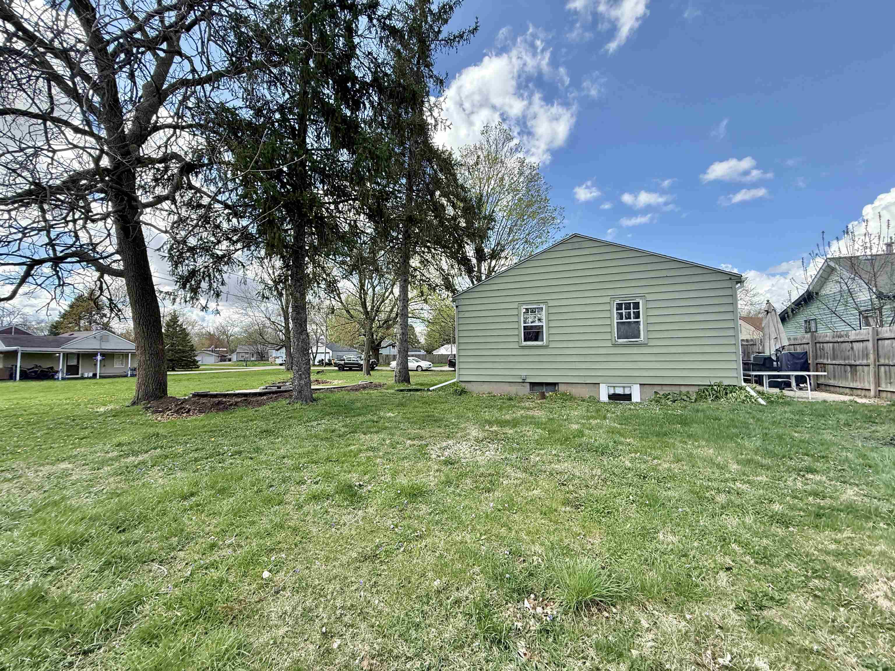 2046 East Gorton Beloit, WI 53511 - Photo 16 of 20