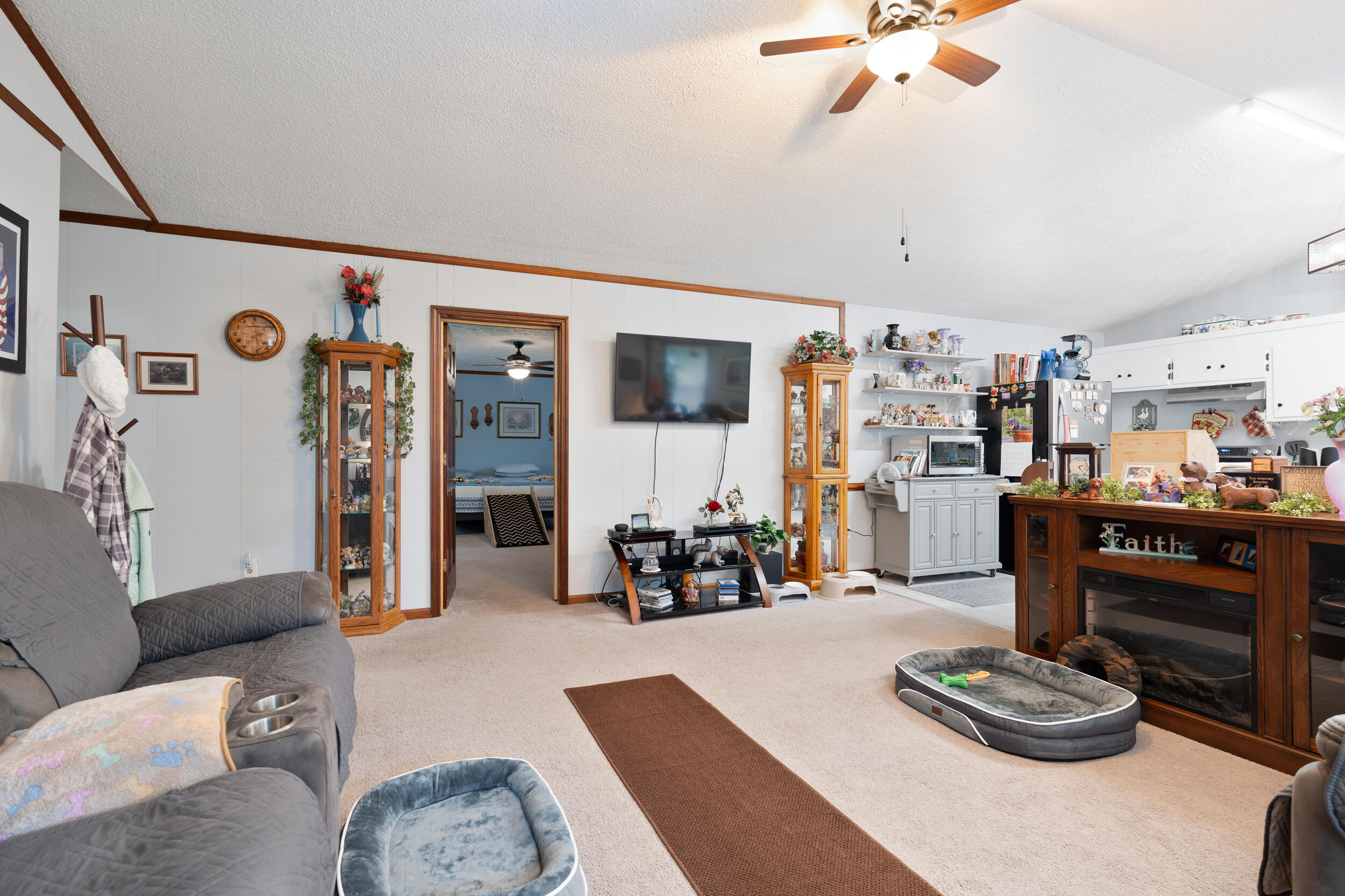 563 Country Ridge Road Bassett, VA 24055 - Photo 11 of 34 563crbss-011