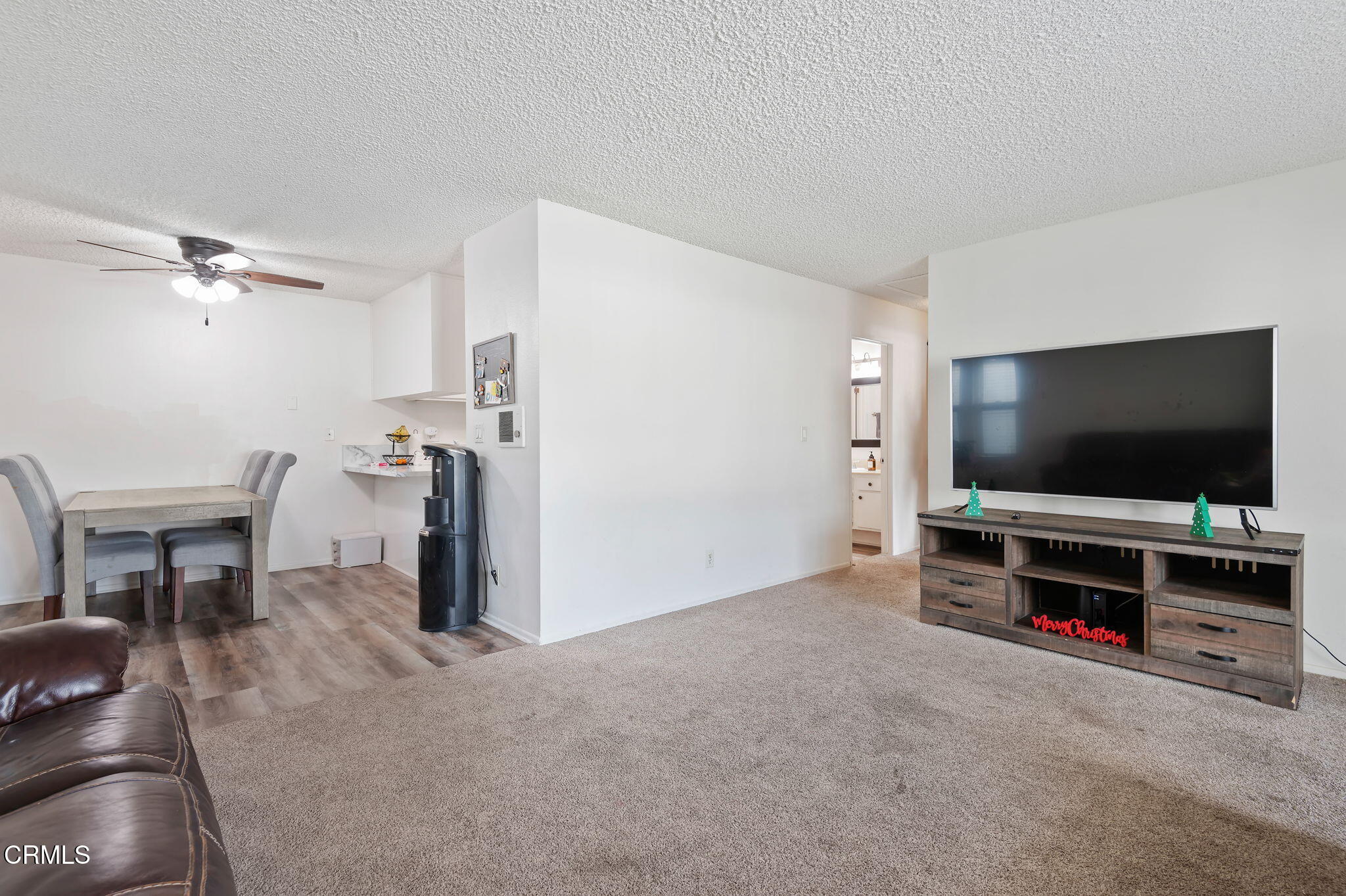 2018 Miramar Walk Oxnard, CA 93035 - Photo 7 of 22 6-web-or-mls-06 - Living Room