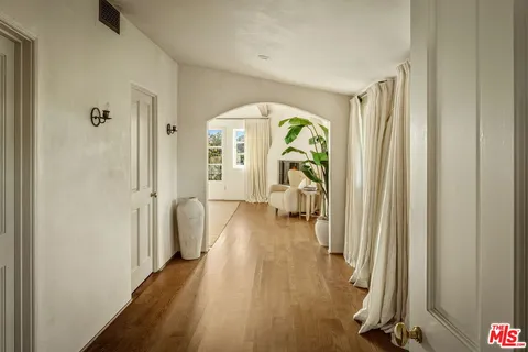 $11,985,000 | 1744 Reedvale Lane, Los Angeles, CA 90049