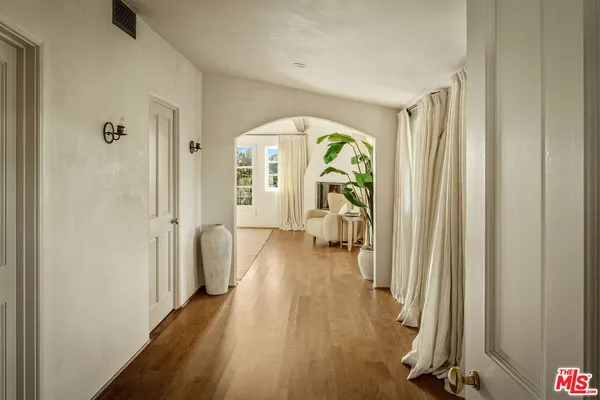 $11,985,000 | 1744 Reedvale Lane, Los Angeles, CA 90049