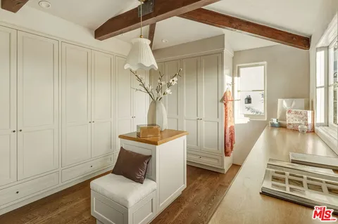 $11,985,000 | 1744 Reedvale Lane, Los Angeles, CA 90049