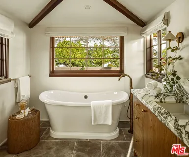 $11,985,000 | 1744 Reedvale Lane, Los Angeles, CA 90049