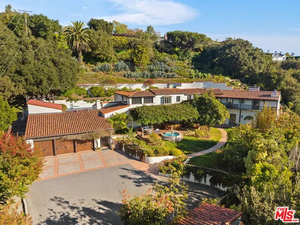 $11,985,000 | 1744 Reedvale Lane, Los Angeles, CA 90049