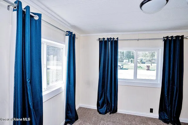 $89,900 | 1704 West Yellowstone Avenue, Osburn, ID 83849