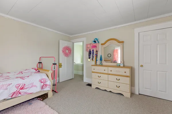 $226,000 | 1001 West Michigan Avenue, Jackson, MI 49202