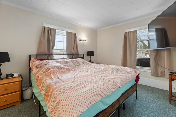 $226,000 | 1001 West Michigan Avenue, Jackson, MI 49202