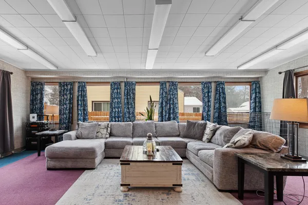 $226,000 | 1001 West Michigan Avenue, Jackson, MI 49202