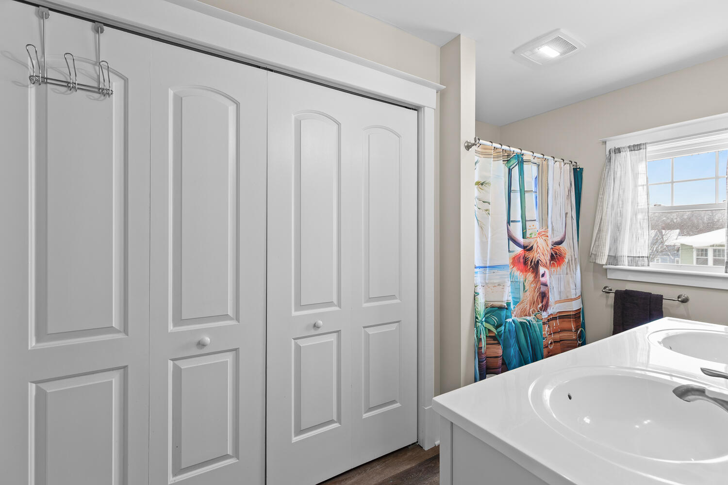 1001 West Michigan Avenue Jackson, MI 49202 - Photo 30 of 42 1001 W Michigan Ave - Jackson - 1027