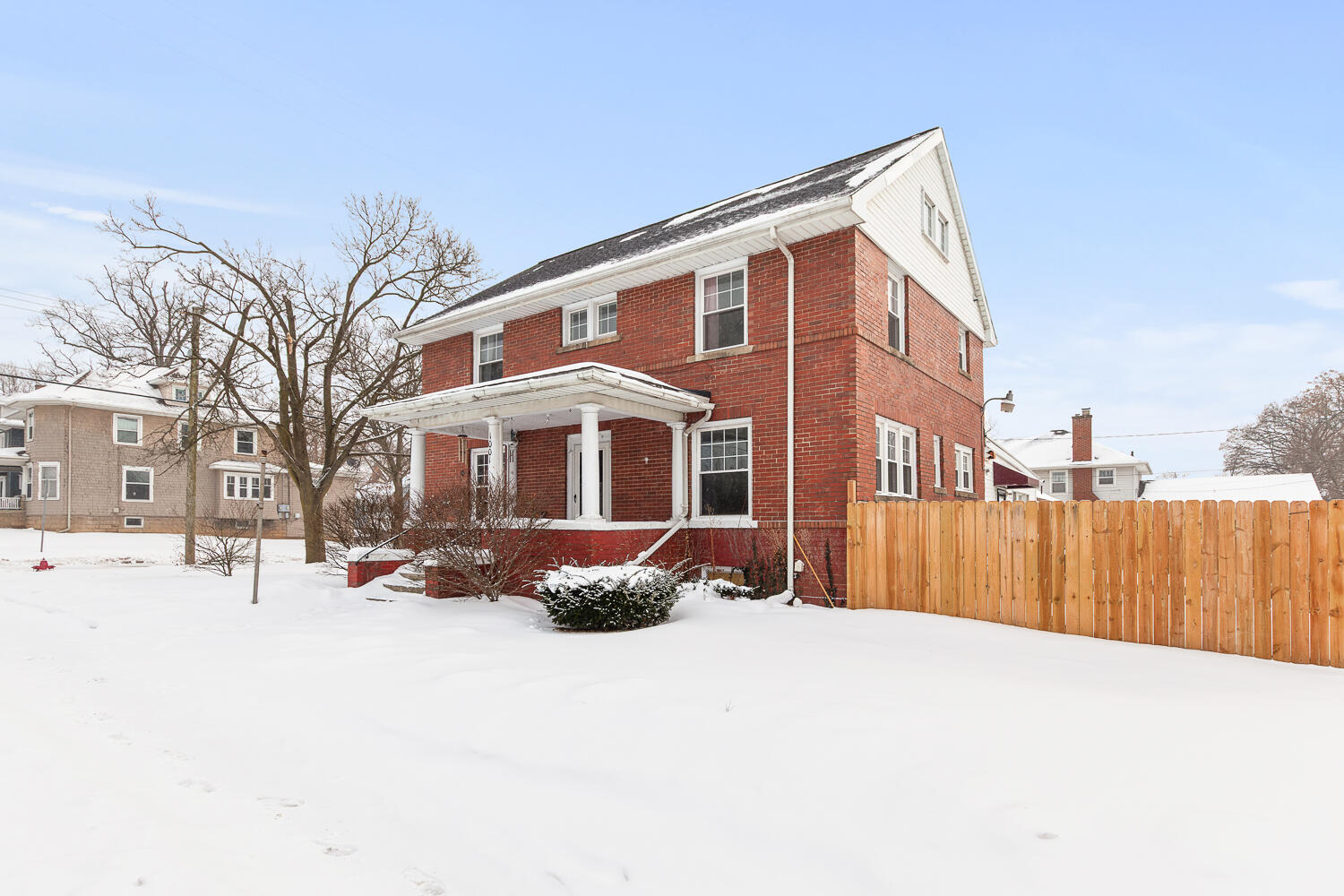 1001 West Michigan Avenue Jackson, MI 49202 - Photo 41 of 42 1001 W Michigan Ave - Jackson - 1045