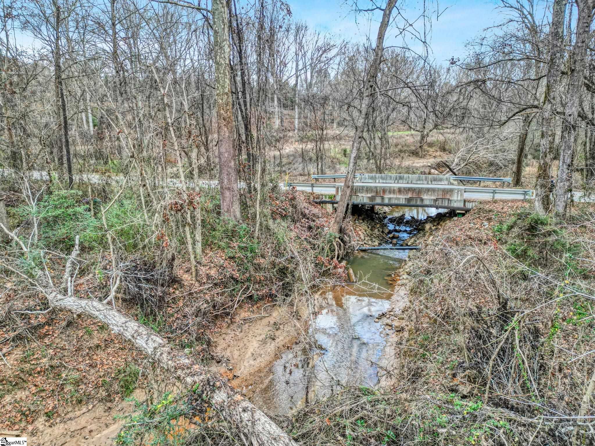 411 Wilson Bridge Road Fountain Inn, SC 29644 - Photo 11 of 23