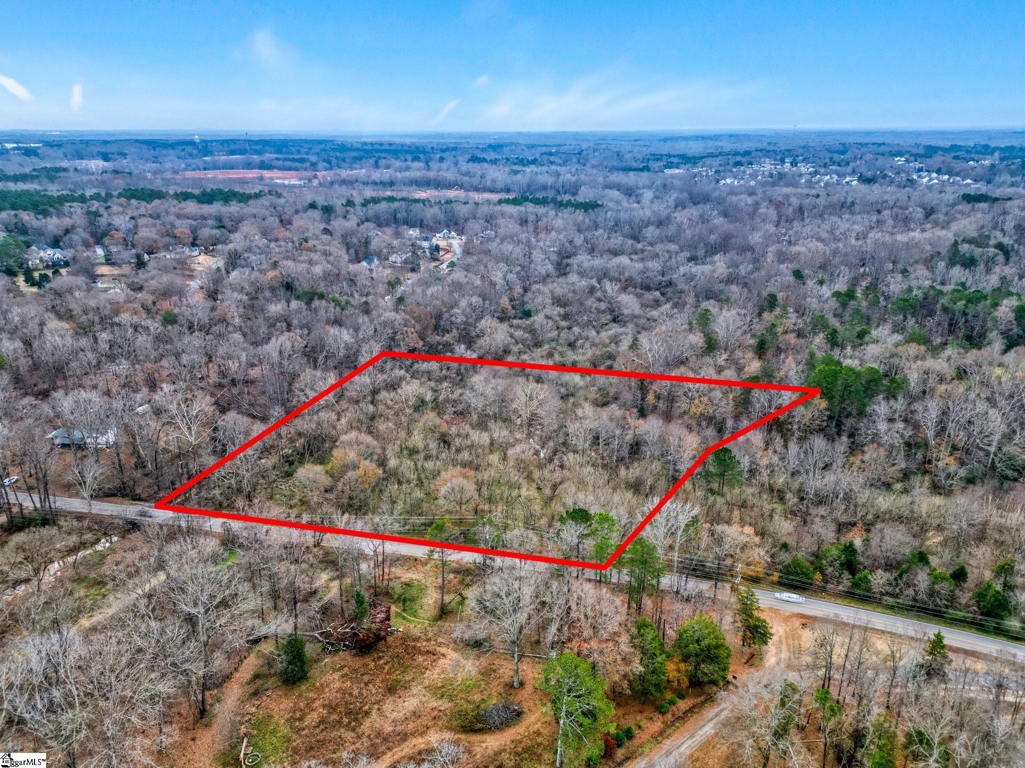 411 Wilson Bridge Road Fountain Inn, SC 29644 - Photo 2 of 23