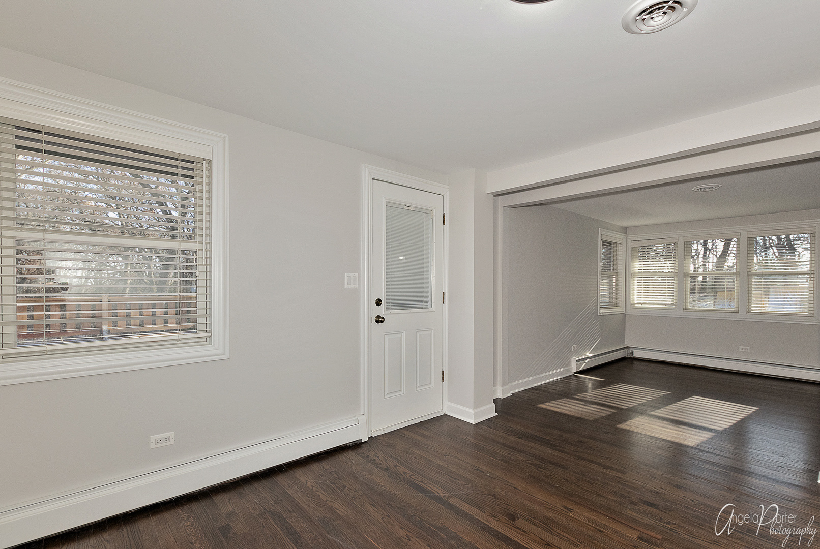 30W641 West Irving Park Road Elgin, IL 60120 - Photo 32 of 57
