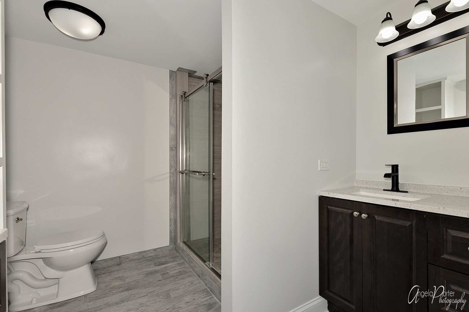 30W641 West Irving Park Road Elgin, IL 60120 - Photo 35 of 57