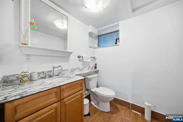 $5,000 | 36 Marjorie Terrace, Englewood Cliffs, NJ 07632