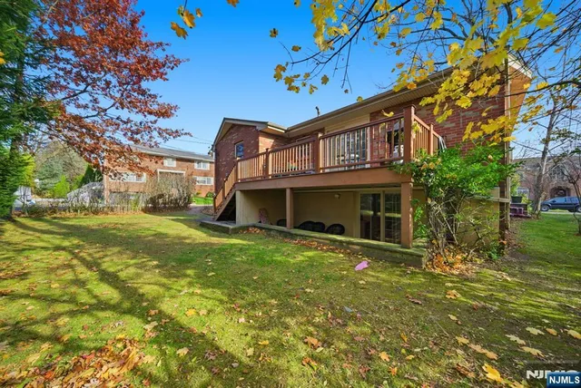 $5,000 | 36 Marjorie Terrace, Englewood Cliffs, NJ 07632