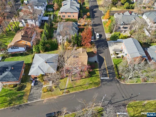 $5,000 | 36 Marjorie Terrace, Englewood Cliffs, NJ 07632