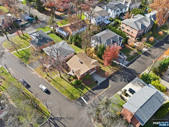 $5,000 | 36 Marjorie Terrace, Englewood Cliffs, NJ 07632