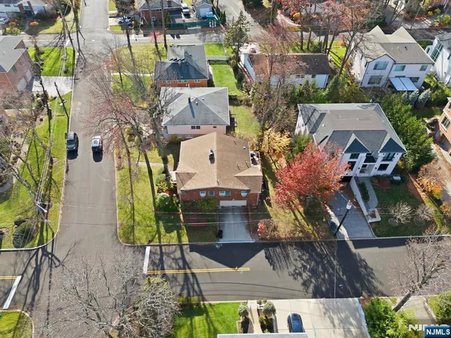 $5,000 | 36 Marjorie Terrace, Englewood Cliffs, NJ 07632