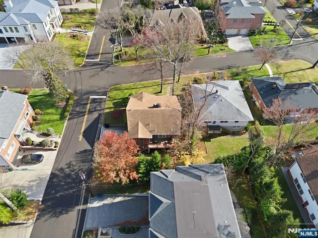 $5,000 | 36 Marjorie Terrace, Englewood Cliffs, NJ 07632