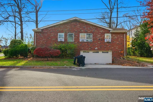 $5,000 | 36 Marjorie Terrace, Englewood Cliffs, NJ 07632