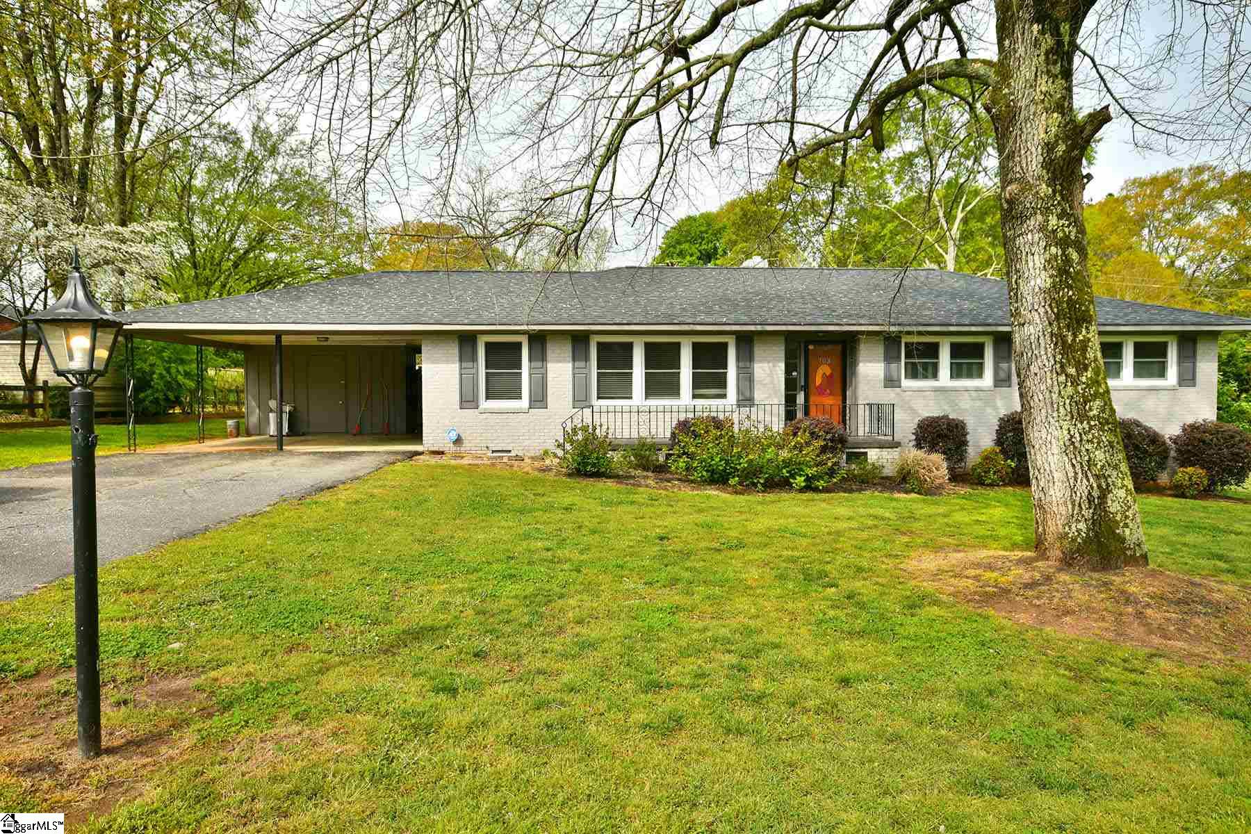 703 Concord Avenue Anderson, SC 29621 - Photo 3 of 36 Gallery Image 3