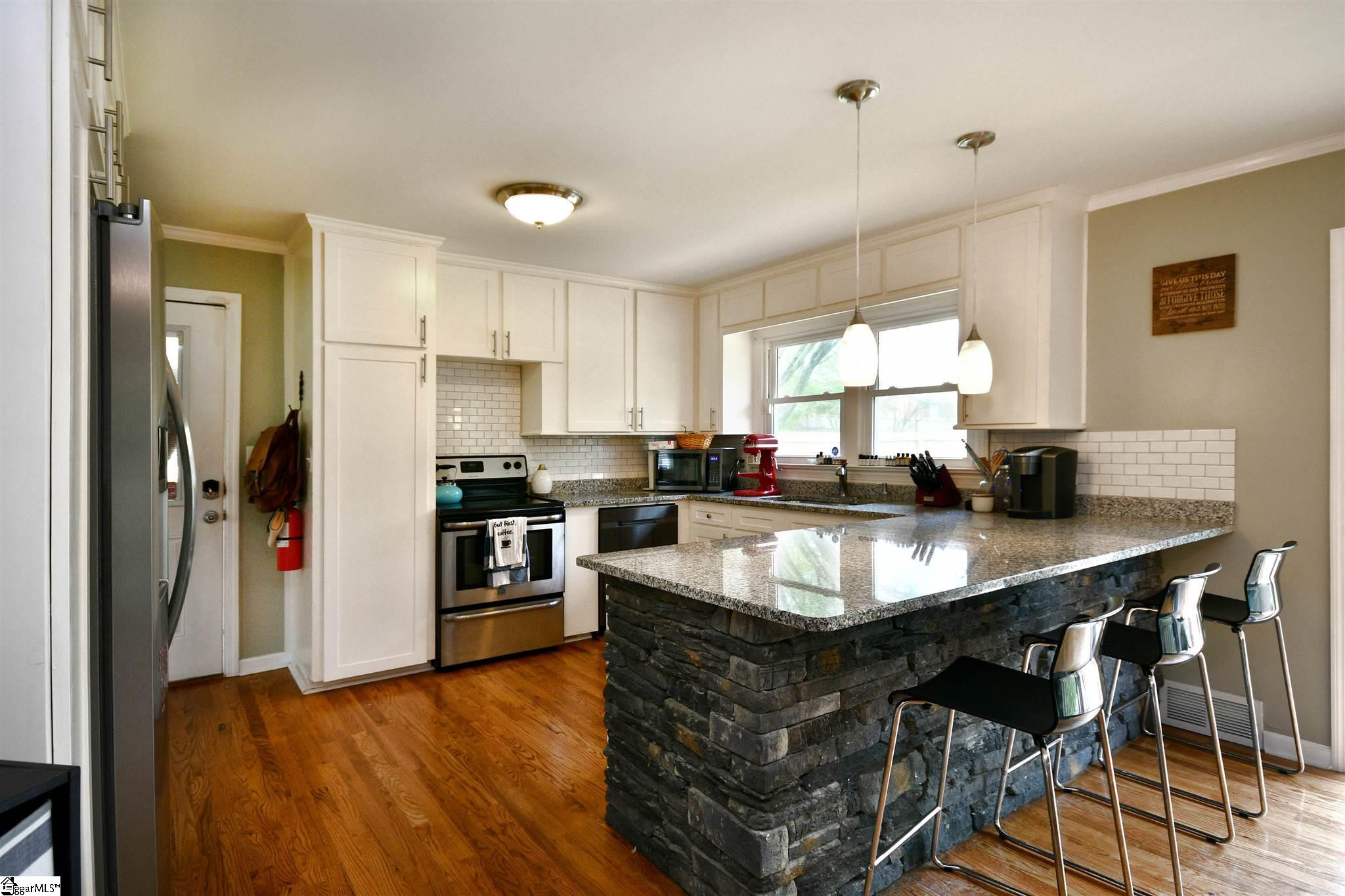 703 Concord Avenue Anderson, SC 29621 - Photo 5 of 36 Gallery Image 5
