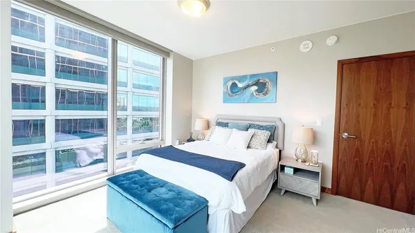 $6,500 | 1555 Kapiolani Boulevard, Unit 910, Honolulu, HI 96814