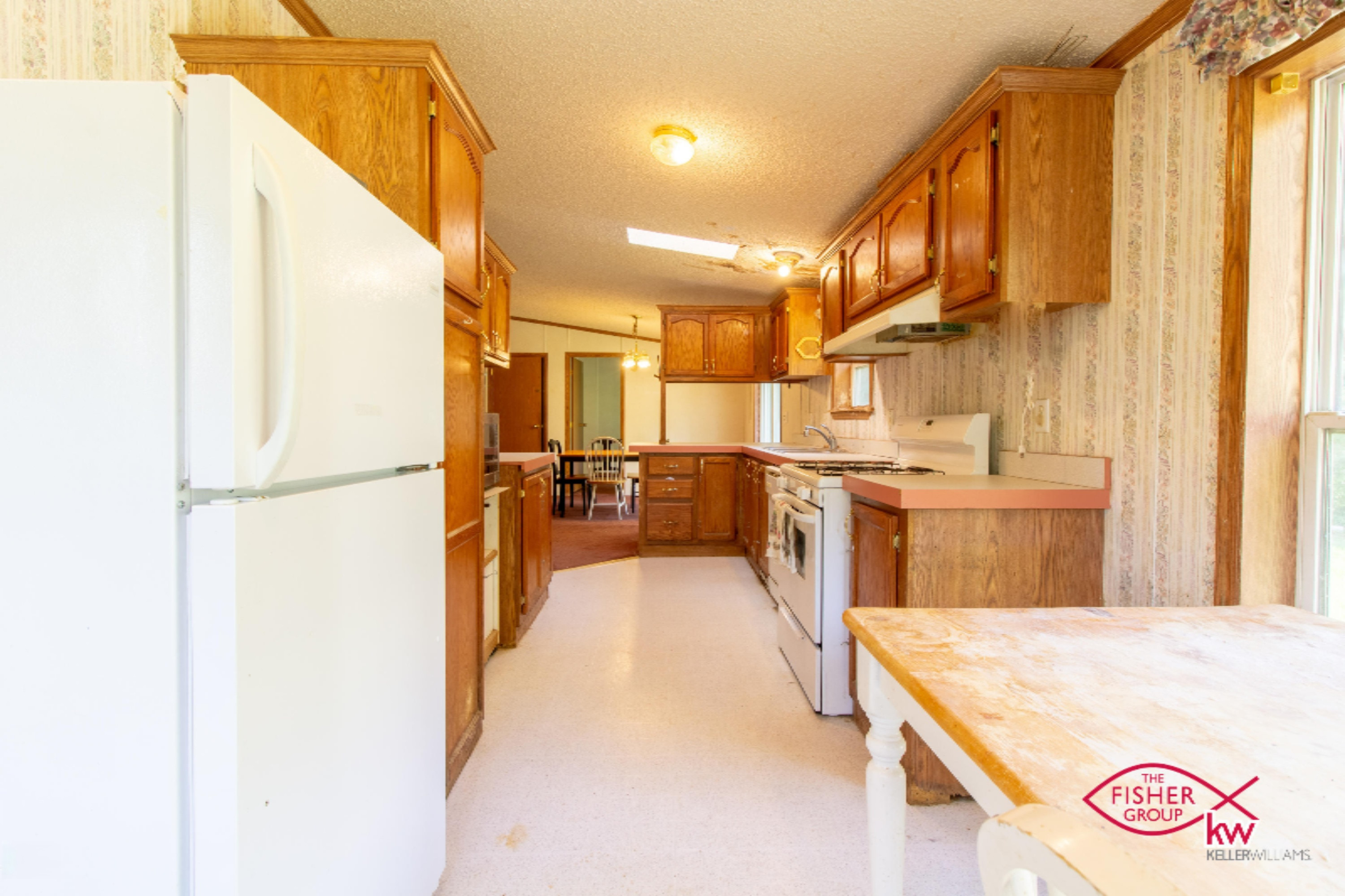 9104 Peck Lake Road Lowell, MI 49331 - Photo 7 of 31 Kitchen