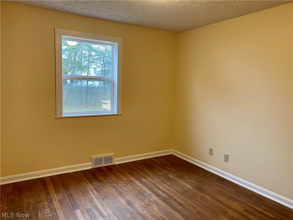959 East Riddle Avenue Ravenna, OH 44266 - Photo 17 of 30 Gallery Image 17