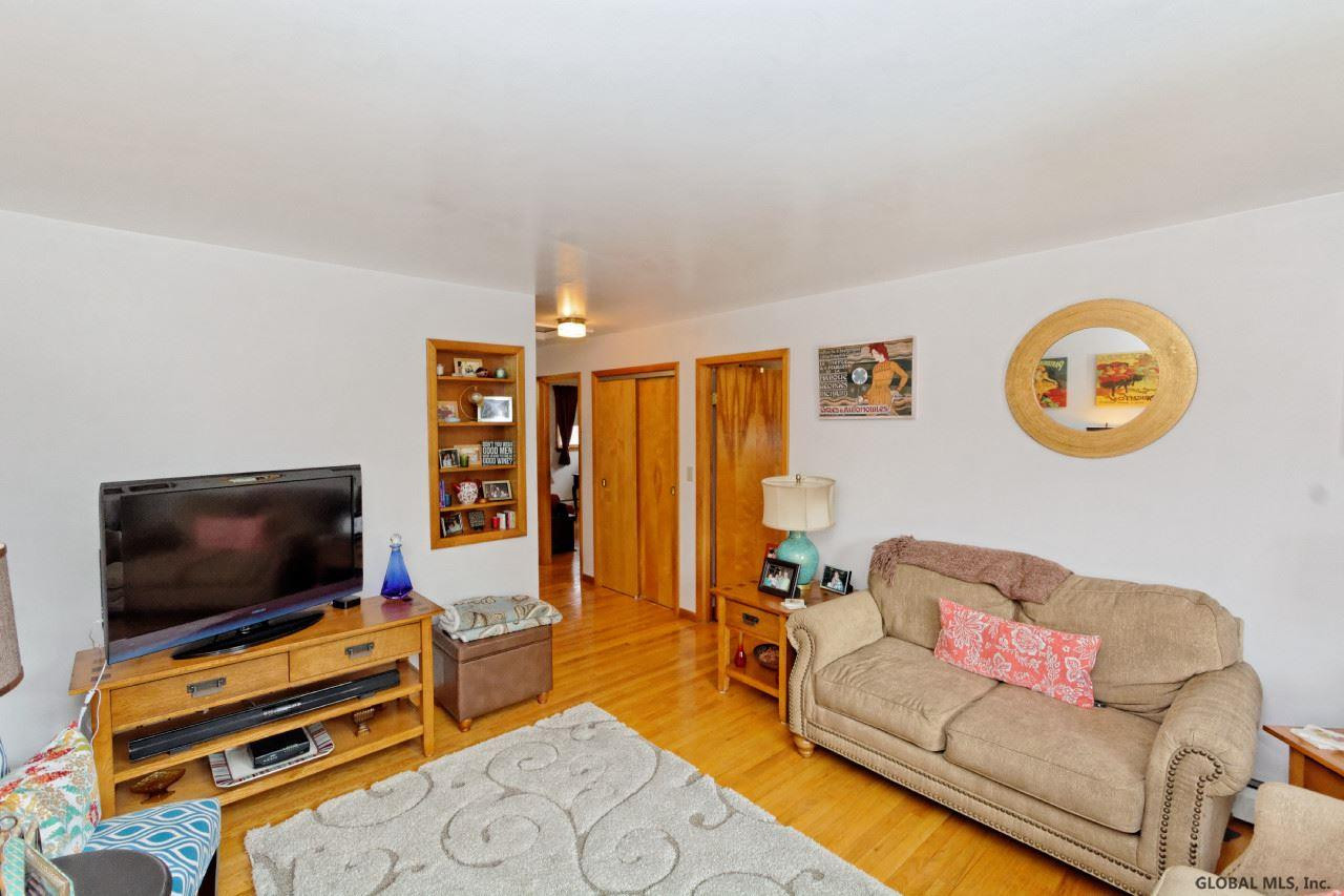401 Krumkill Road Bethlehem, NY 12203 - Photo 16 of 25 Photo 16