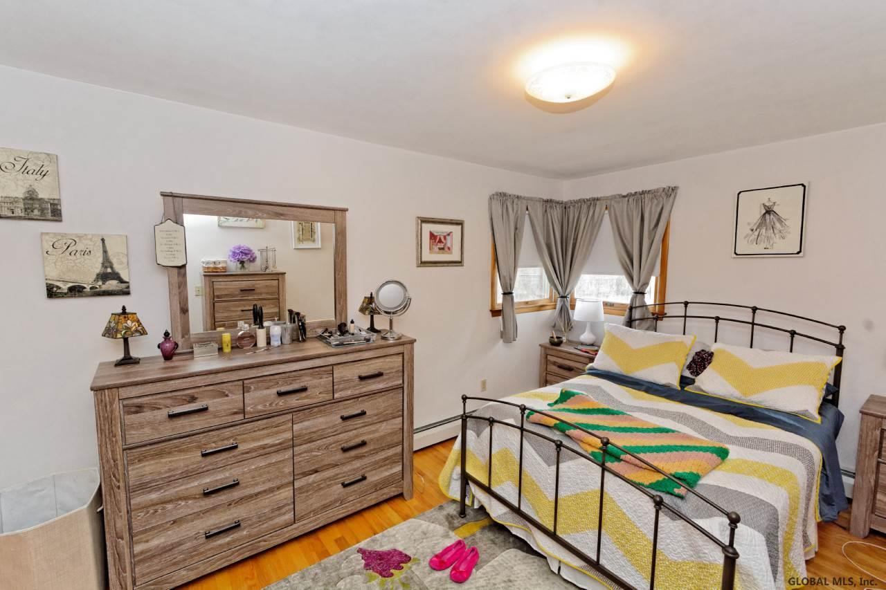 401 Krumkill Road Bethlehem, NY 12203 - Photo 17 of 25 Photo 17