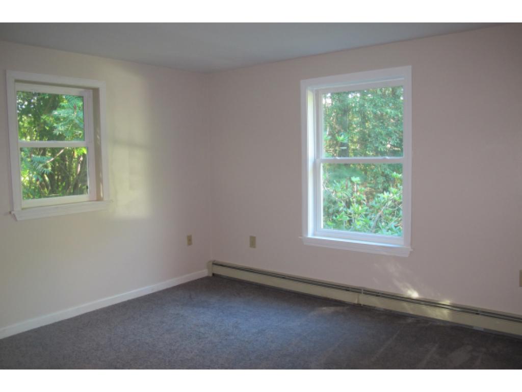 65 Cooper Hill Road Nottingham, NH 03290 - Photo 8 of 19 Gallery Image 8