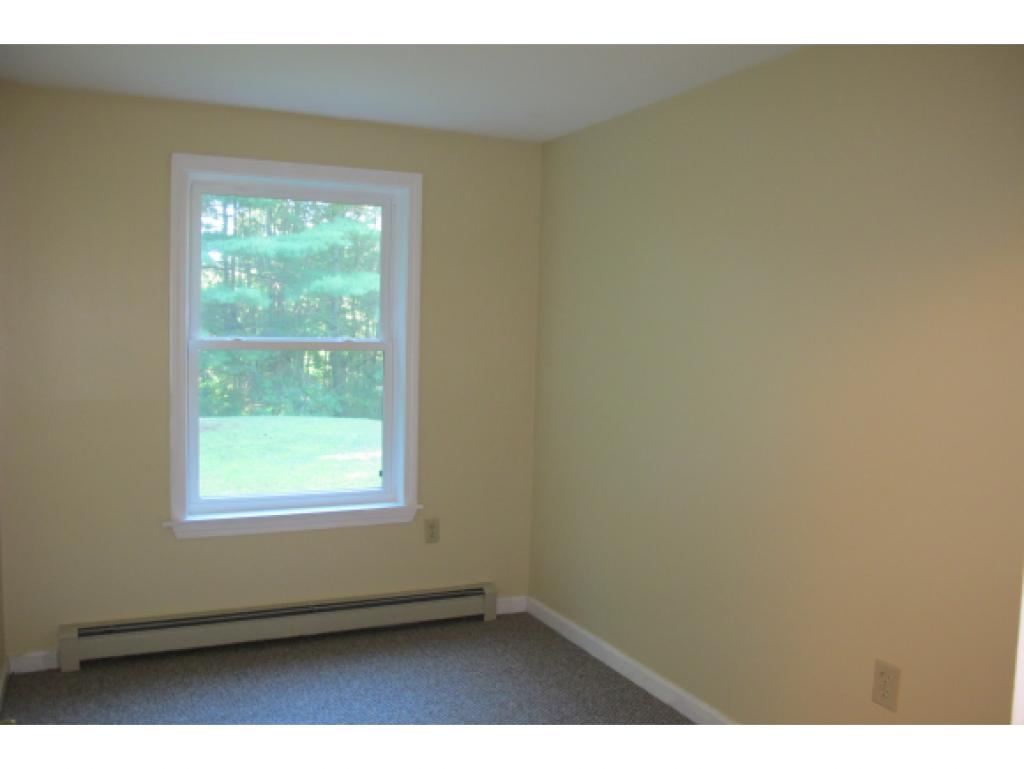 65 Cooper Hill Road Nottingham, NH 03290 - Photo 10 of 19 Gallery Image 10