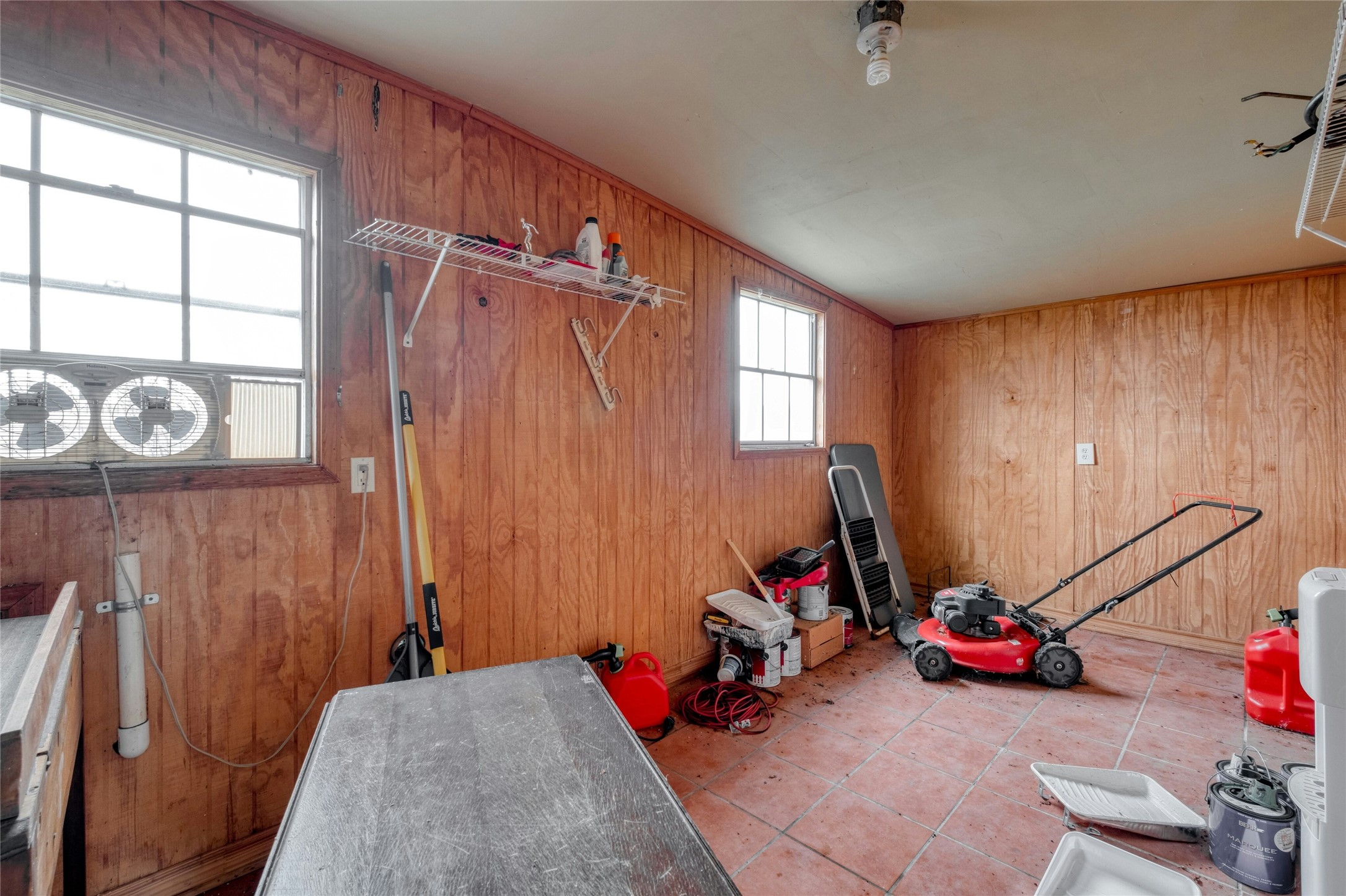 103 Robin Lane Luling, TX 78648 - Photo 29 of 40