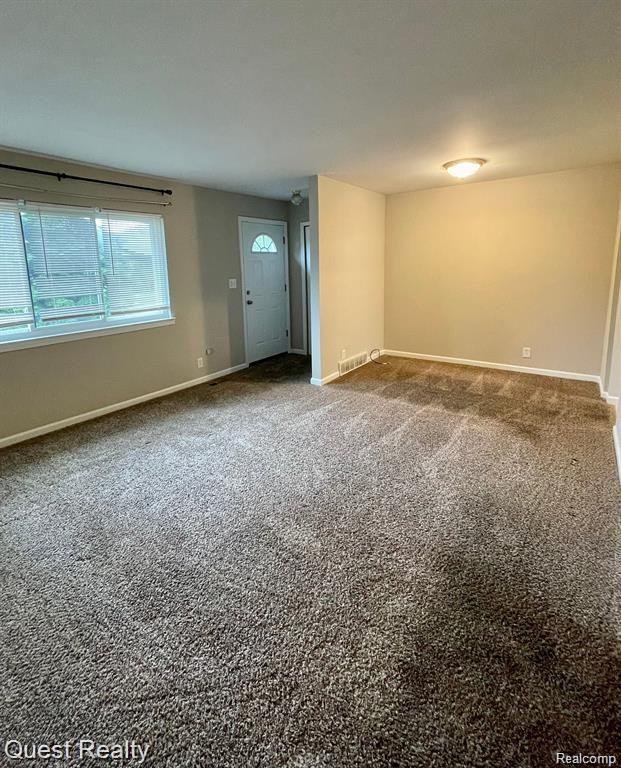 8401 18 18 Mile Road, Unit 45 Sterling Heights, MI 48313 - Photo 5 of 13
