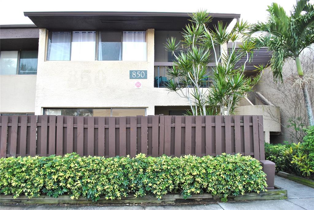 850 Village Lake Ter Unit 105  