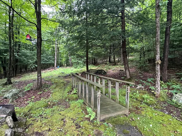 $275,000 | 24 Hollow Haven, Hague, NY 12836