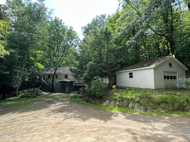 $275,000 | 24 Hollow Haven, Hague, NY 12836